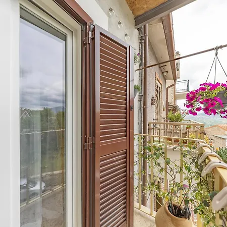 Montecelio Golden House Lejlighed *